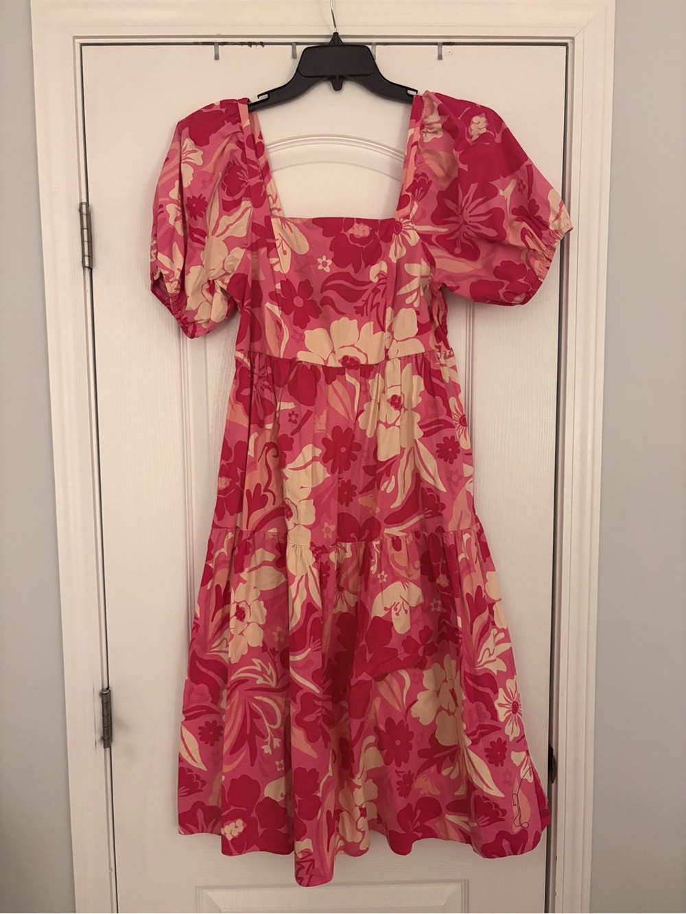 Pink Floral Puff-Sleeve Maxi Dress with Square Neck